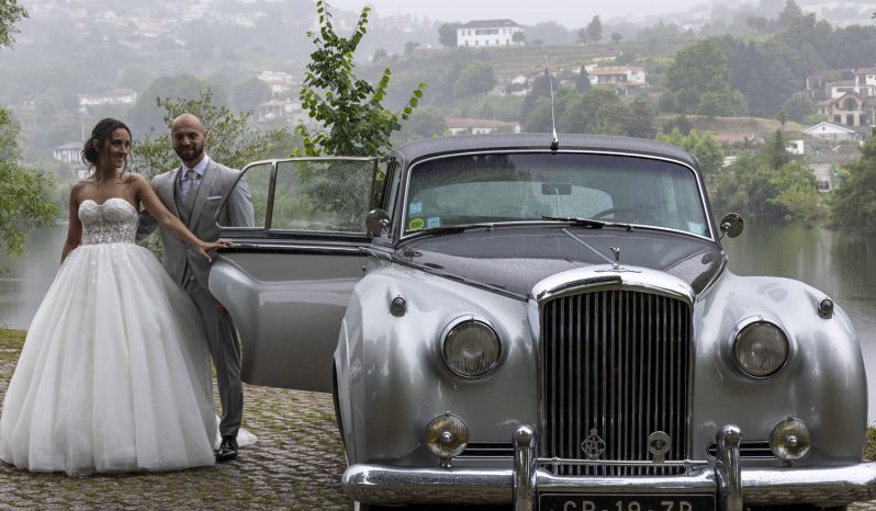 
								Bentley full									