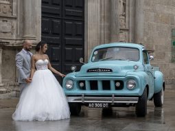 
										Studebaker full									